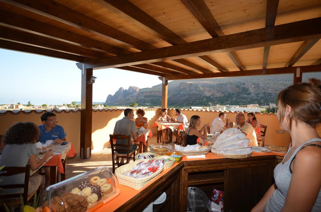 Baia Santa Margherita B&B Castelluzzo Extérieur photo